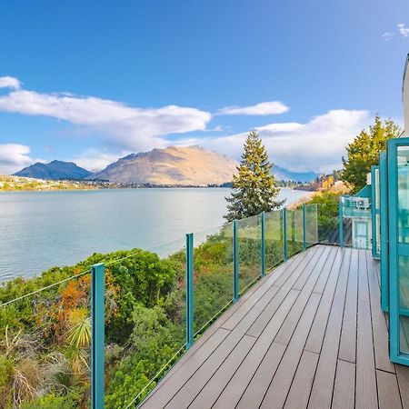 Huge Lakefront Delight - Queenstown Holiday Home Eksteriør billede